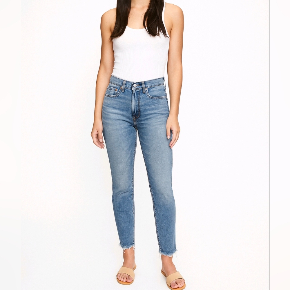 Moussy Vintage Jeans Saab Medium Blue Wash Distressed Skinny Frayed Hem Size 24